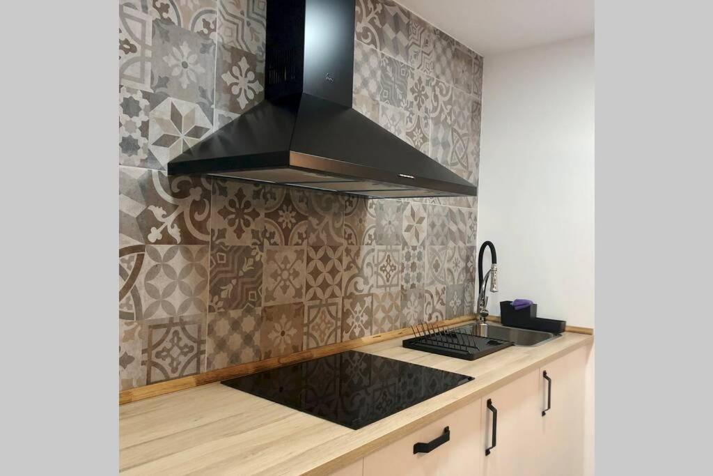 דירות אספלוגס דה לוברגאט M5 Cool Terrace. Metro 1 Min. Center 15' By Metro מראה חיצוני תמונה