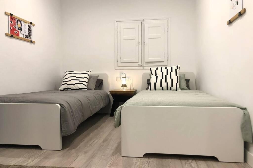 דירות אספלוגס דה לוברגאט M5 Cool Terrace. Metro 1 Min. Center 15' By Metro מראה חיצוני תמונה