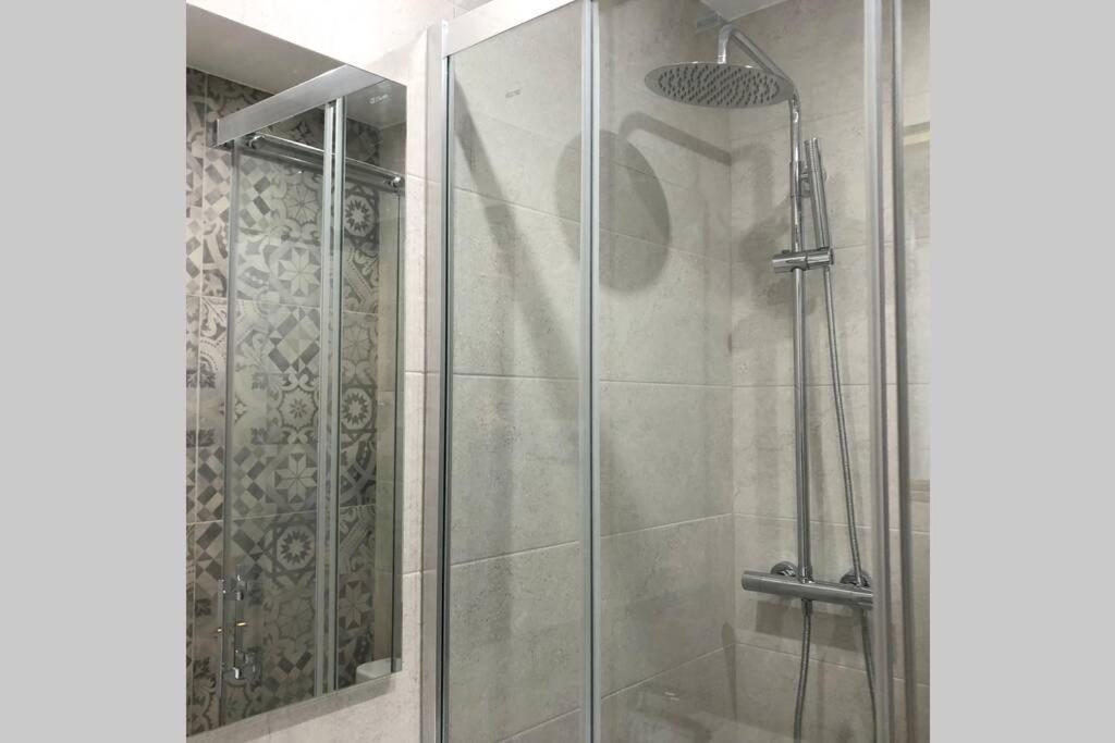 דירות אספלוגס דה לוברגאט M5 Cool Terrace. Metro 1 Min. Center 15' By Metro מראה חיצוני תמונה