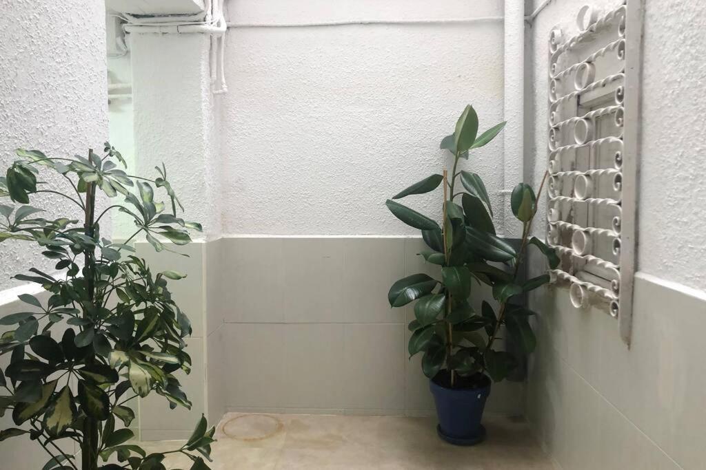 דירות אספלוגס דה לוברגאט M5 Cool Terrace. Metro 1 Min. Center 15' By Metro מראה חיצוני תמונה